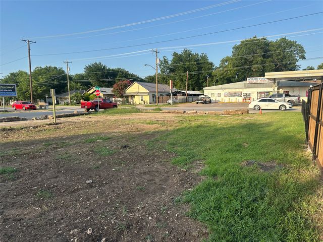 3209 Deen Road, Fort Worth, TX 76106