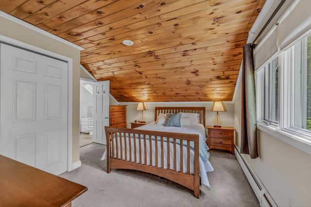 34 Sunrise Circle, Plymouth, NH 03264