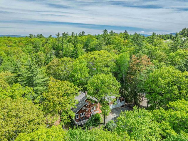 34 Sunrise Circle, Plymouth, NH 03264