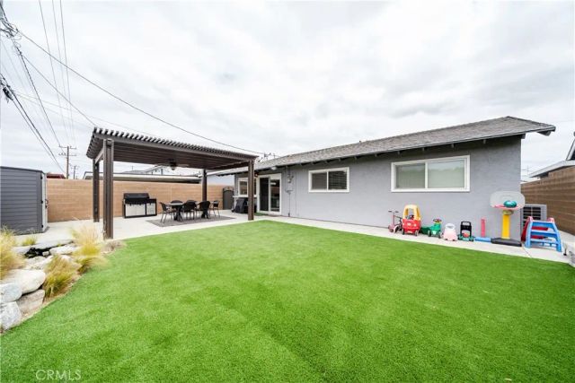 24603 Marbella, Carson, CA 90745