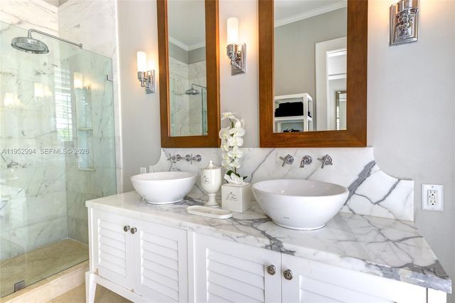 641 Almeria Ave, Coral Gables, FL 33134