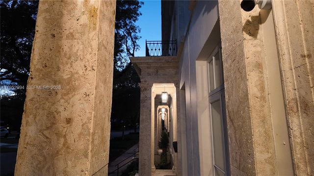 641 Almeria Ave, Coral Gables, FL 33134