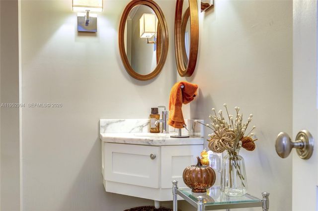 641 Almeria Ave, Coral Gables, FL 33134