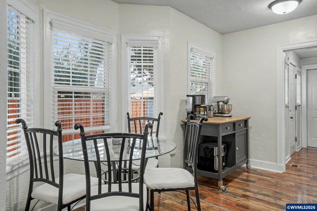 461 SW Court St, Dallas, OR 97338