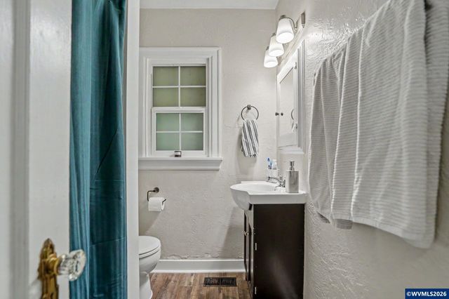 461 SW Court St, Dallas, OR 97338