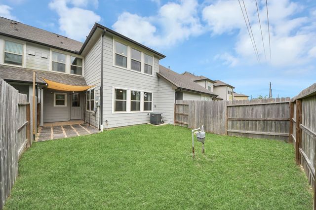 7321 Hinsdale Drive, Pasadena, TX 77505