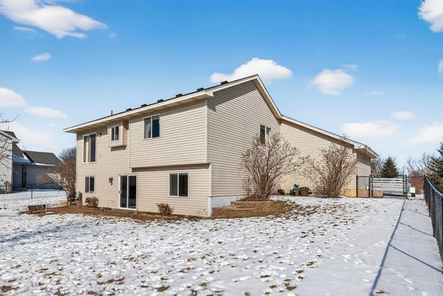 11683 10th Street NE, Hanover, MN 55341