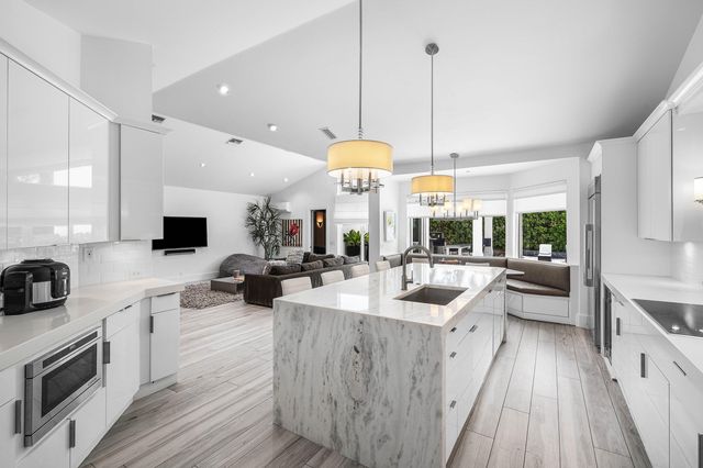 3828 NW 53rd Street, Boca Raton, FL 33496