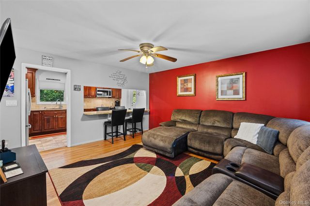 141 Fire Lane, Wading River, NY 11792