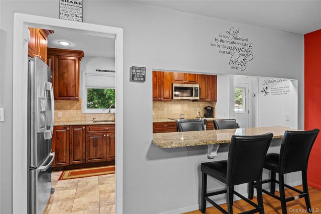 141 Fire Lane, Wading River, NY 11792