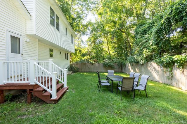 141 Fire Lane, Wading River, NY 11792