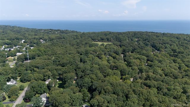 141 Fire Lane, Wading River, NY 11792