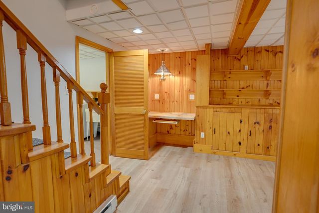 221 CLIFFSIDE DR, Lewistown, PA 17044