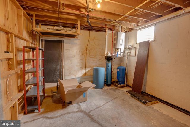 221 CLIFFSIDE DR, Lewistown, PA 17044