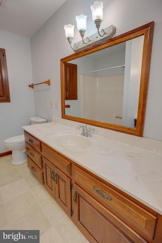 221 CLIFFSIDE DR, Lewistown, PA 17044