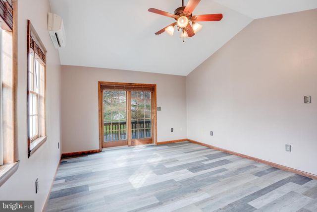 221 CLIFFSIDE DR, Lewistown, PA 17044