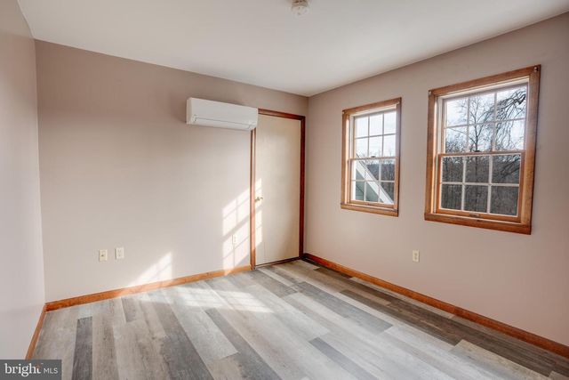 221 CLIFFSIDE DR, Lewistown, PA 17044