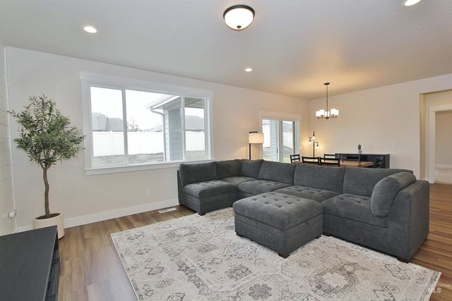 12682 W Teratai St, Star, ID 83669