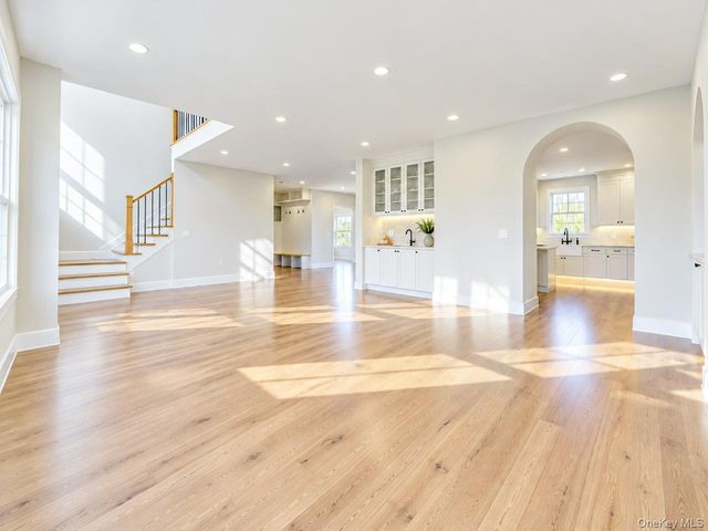 152 Kinsella Avenue, Massapequa Park, NY 11762