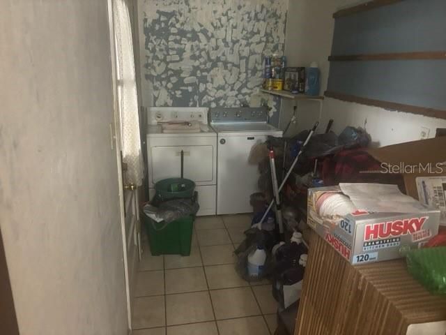404 E KENTUCKY AVENUE, Deland, FL 32724