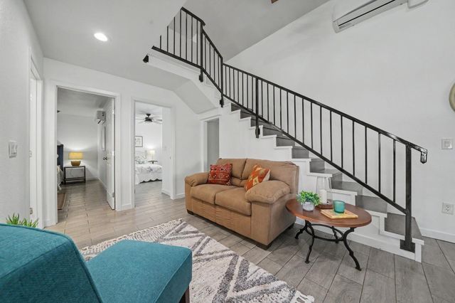 1941 N Main Street, Manteca, CA 95336