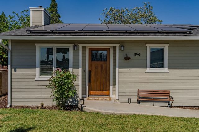 1941 N Main Street, Manteca, CA 95336