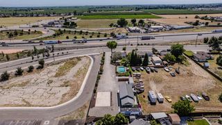 1941 N Main Street, Manteca, CA 95336