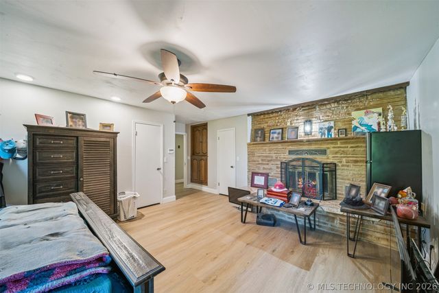 16580 W 81st Street S, Sapulpa, OK 74066
