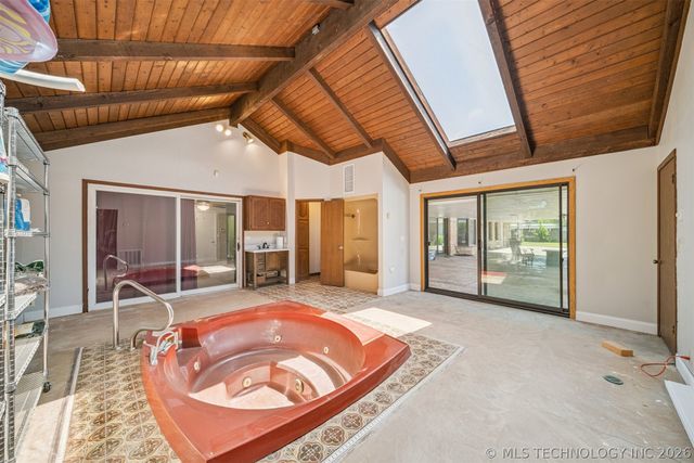 16580 W 81st Street S, Sapulpa, OK 74066