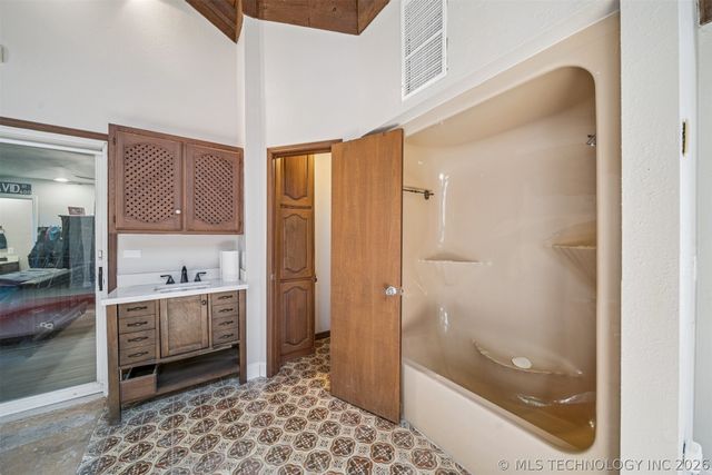 16580 W 81st Street S, Sapulpa, OK 74066
