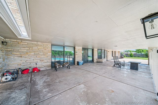 16580 W 81st Street S, Sapulpa, OK 74066