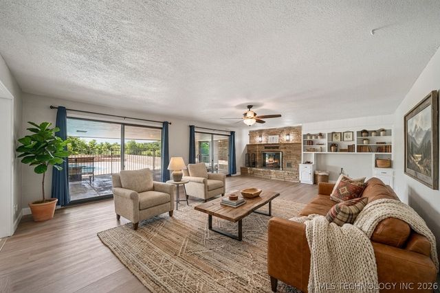 16580 W 81st Street S, Sapulpa, OK 74066