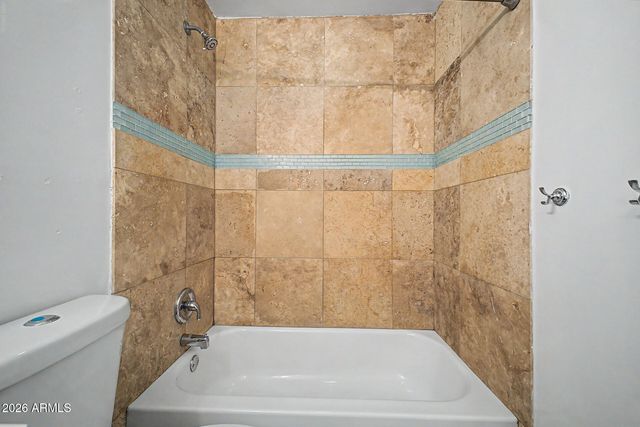 6713 E LATHAM Street, Scottsdale, AZ 85257