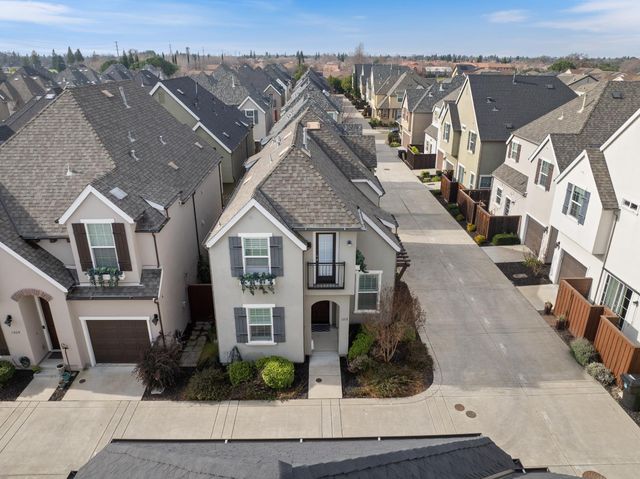 1317 Durance Pl, Roseville, CA 95747