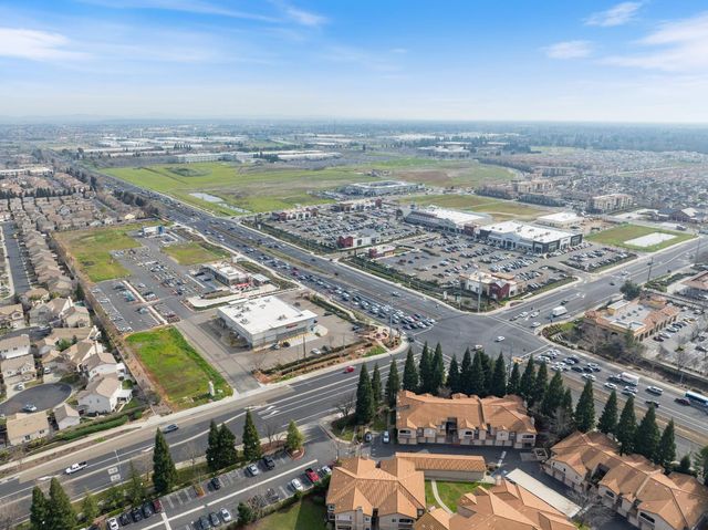 1317 Durance Pl, Roseville, CA 95747