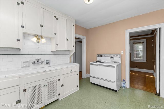 4205 Haverhill Street, Detroit, MI 48224