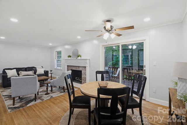 1623 Lumarka Drive, Charlotte, NC 28212