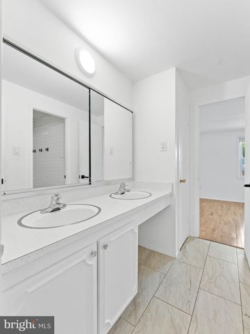 3 RAMBLER CT, Willingboro, NJ 08046
