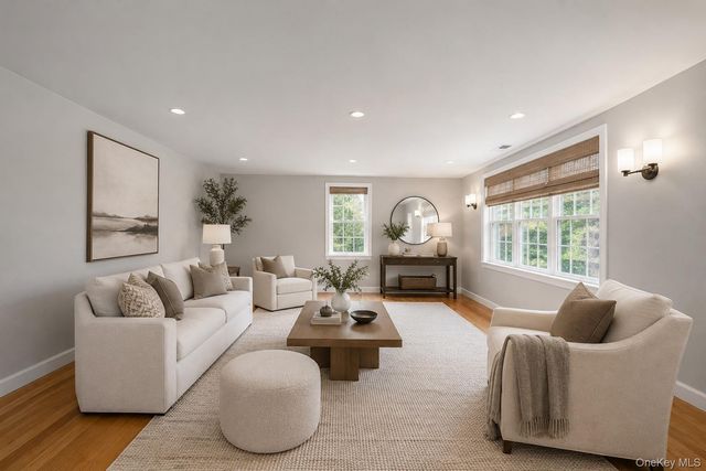 12 Leeside Road, Carmel, NY 10512