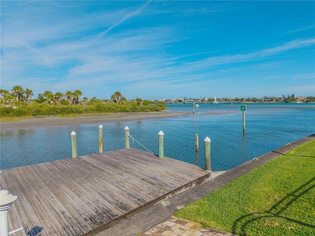 422 QUAY ASSISI, New Smyrna Beach, FL 32169