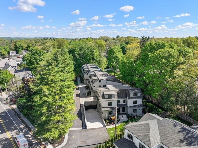 956 Walnut Street 7, Newton, MA 02461