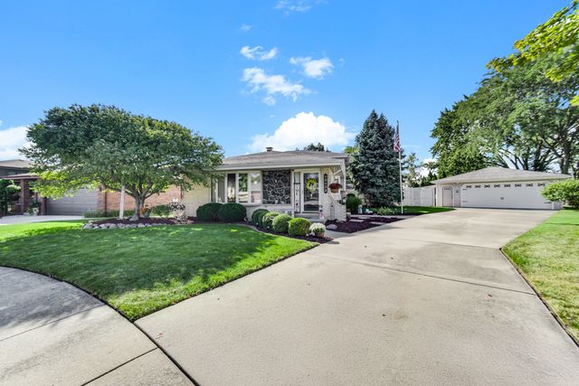 12132 S James Drive, Alsip, IL 60803