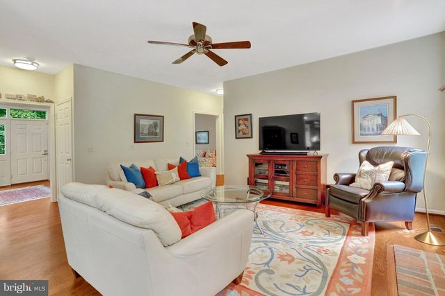 9220 DAVIS DR, Lorton, VA 22079