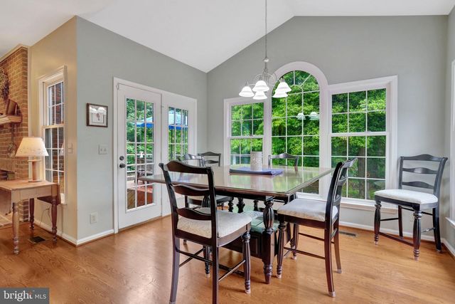 9220 DAVIS DR, Lorton, VA 22079