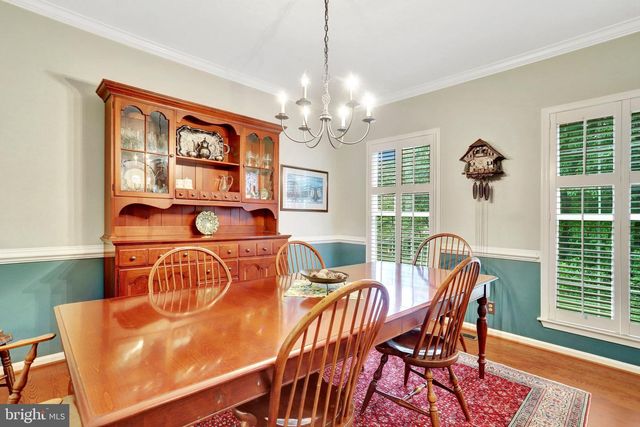 9220 DAVIS DR, Lorton, VA 22079
