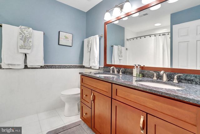 9220 DAVIS DR, Lorton, VA 22079