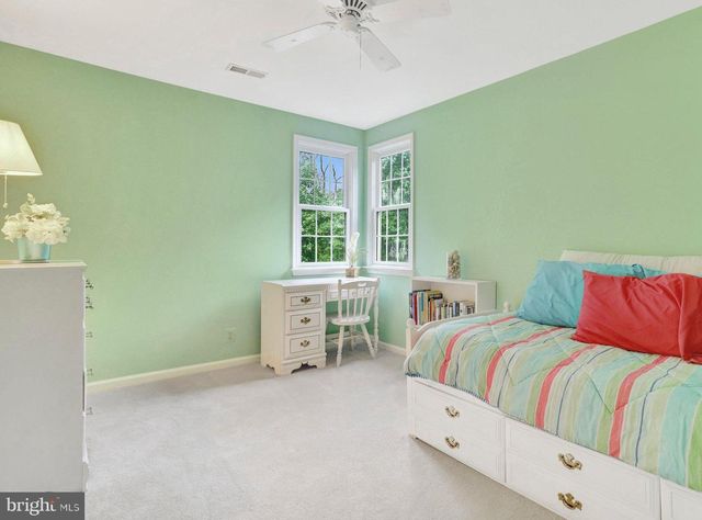 9220 DAVIS DR, Lorton, VA 22079