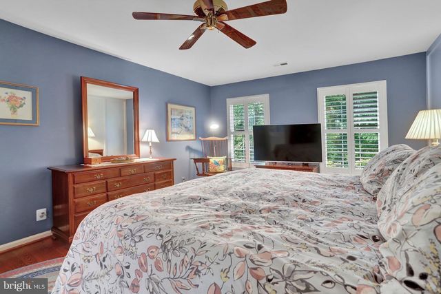 9220 DAVIS DR, Lorton, VA 22079
