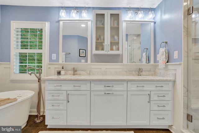 9220 DAVIS DR, Lorton, VA 22079