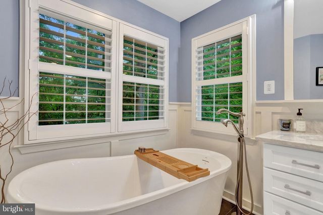 9220 DAVIS DR, Lorton, VA 22079